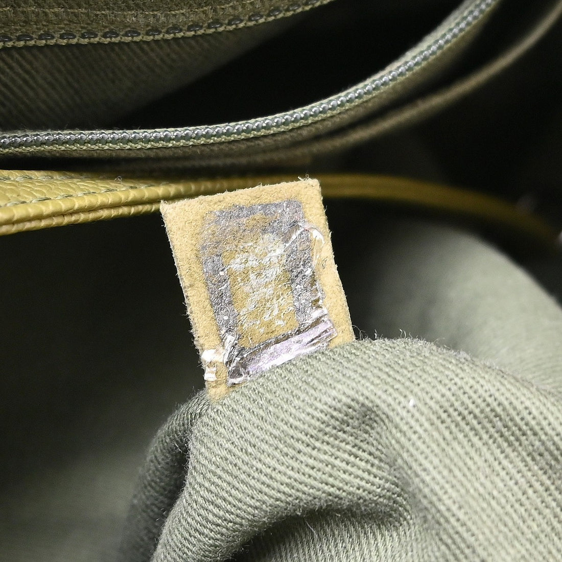 Chanel Zaino Cuba Pocket in Tela Kaki Vintage