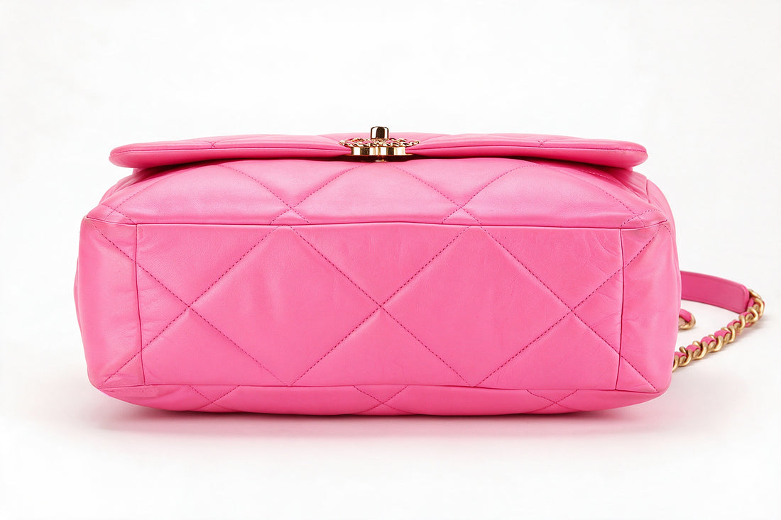 Chanel 19 in Pelle di Agnello Rosa Vintage