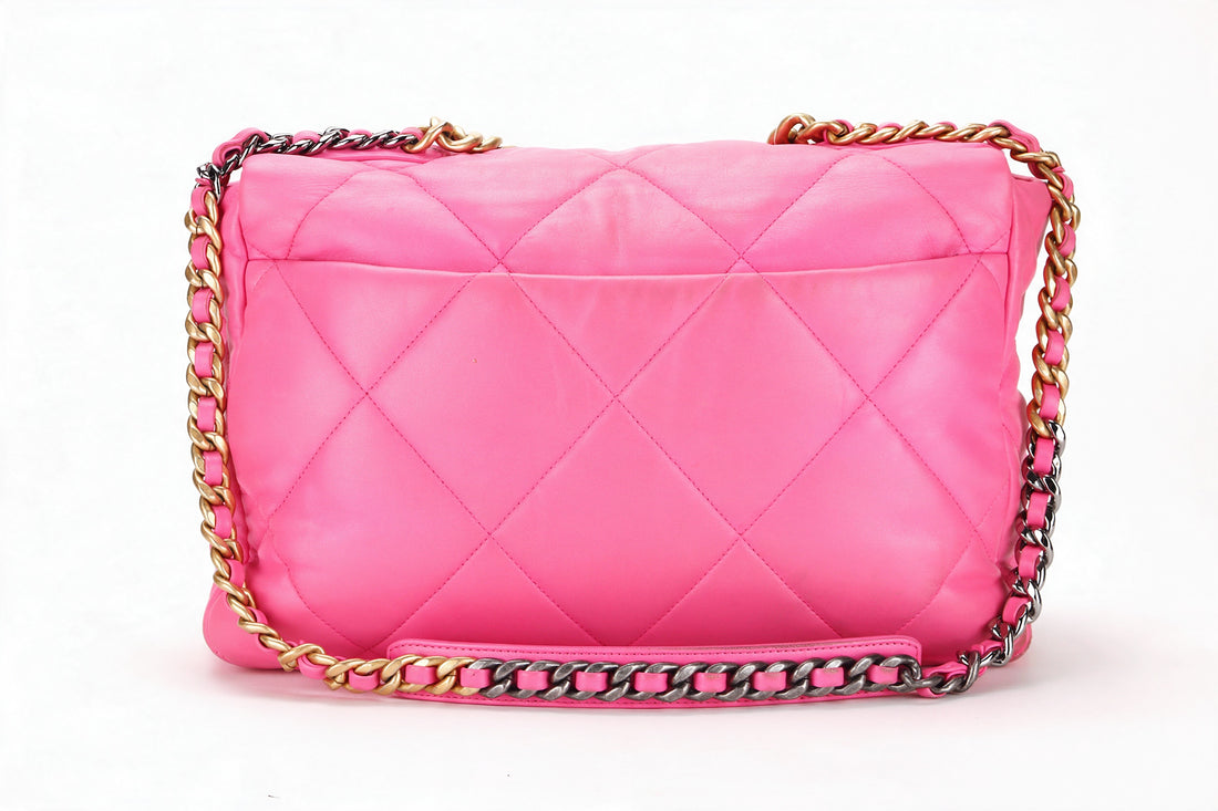 Chanel 19 in Pelle di Agnello Rosa Vintage