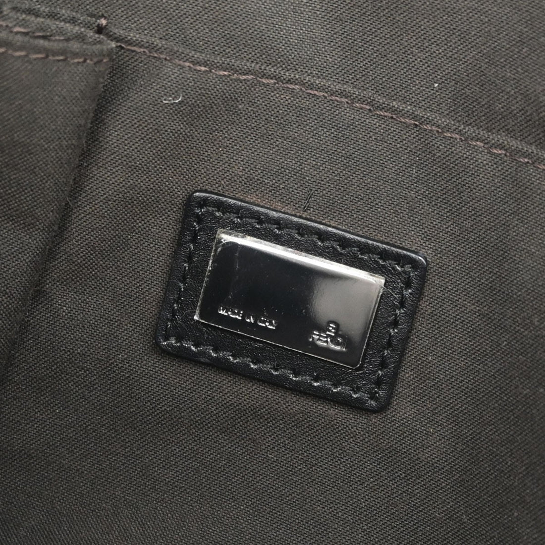 Fendi Borsa a Tracolla in Tela Zucchino Nero Vintage