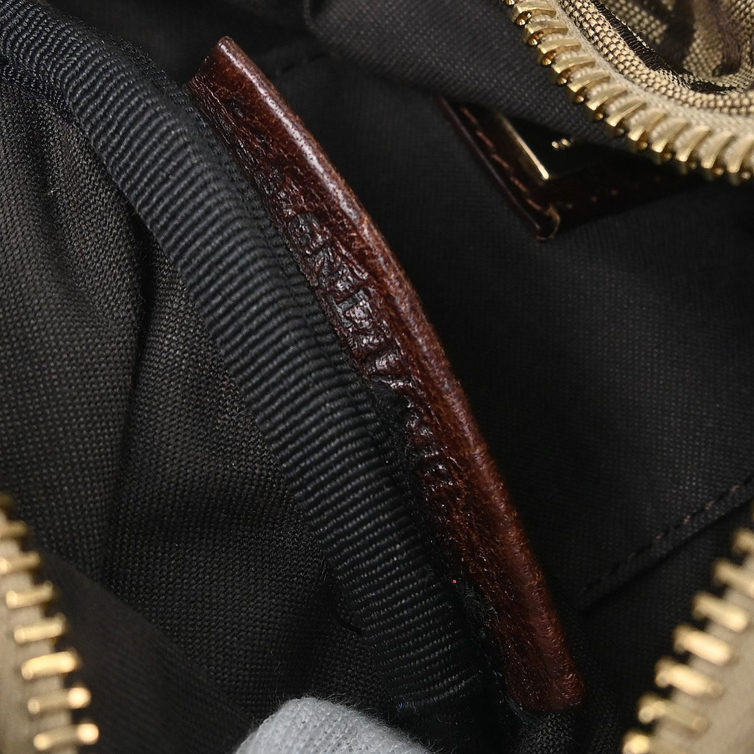 Fendi Borsa a Mano in Tela Zucchino Beige Vintage