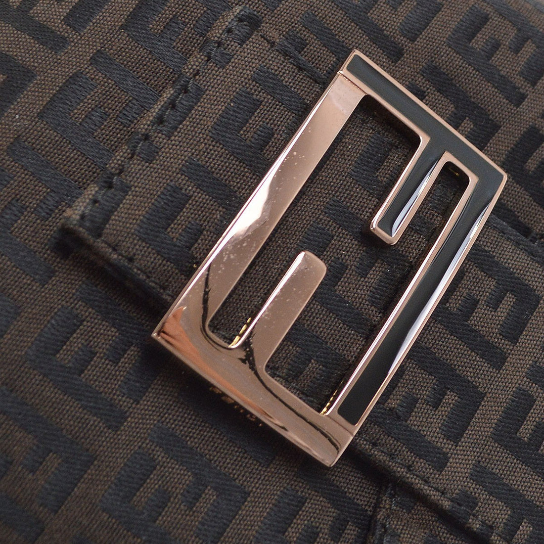 Fendi Mamma Baguette in Tela Zucchino Marrone Vintage