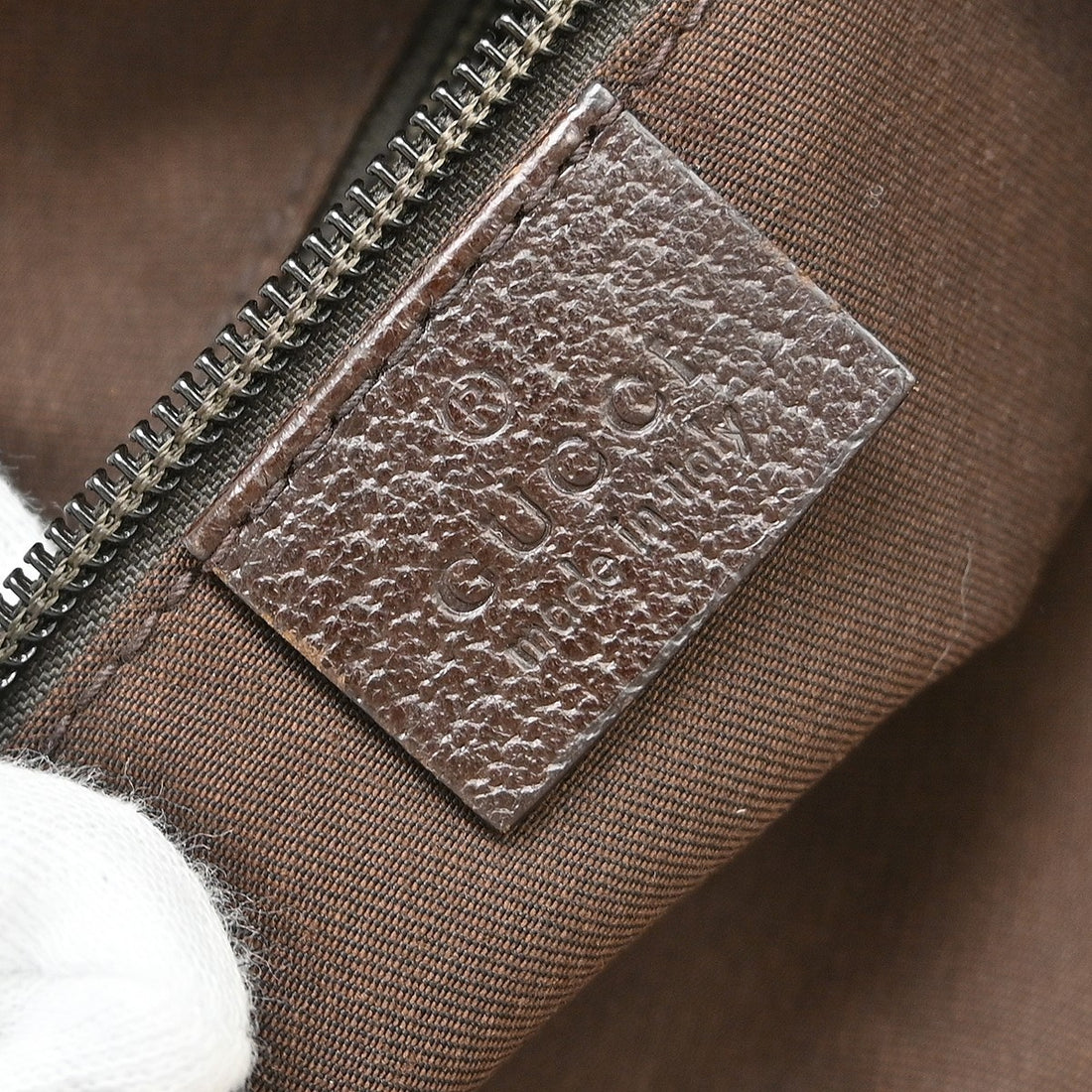 Gucci Shelly in Tela GG Marrone e Beige Vintage