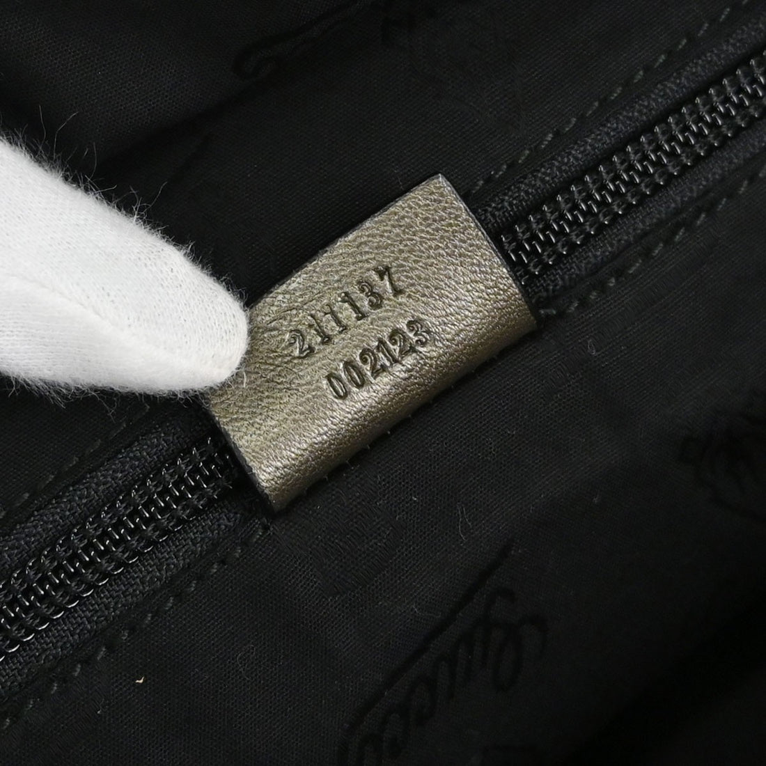 Gucci Tote GG in PVC GG Oro Vintage