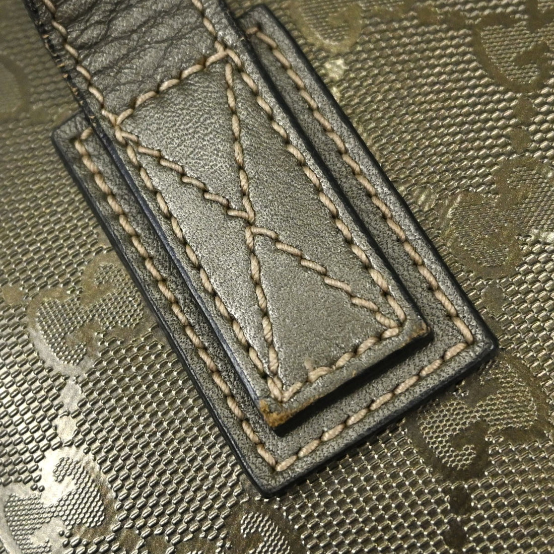 Gucci Tote GG in PVC GG Oro Vintage