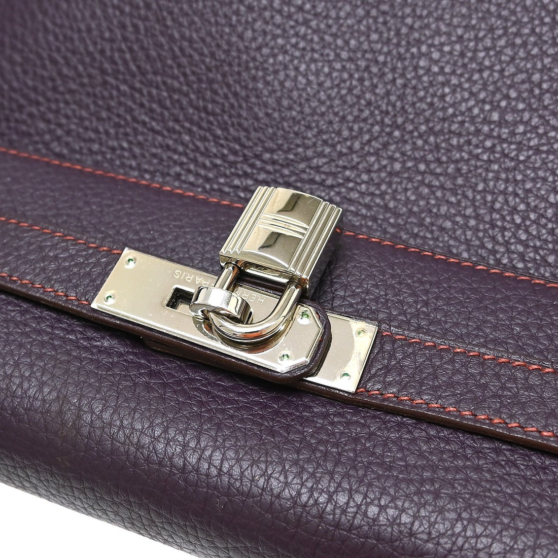Hermès Kelly 32 Retourne in Pelle Taurillon Clemence Raisin Vintage