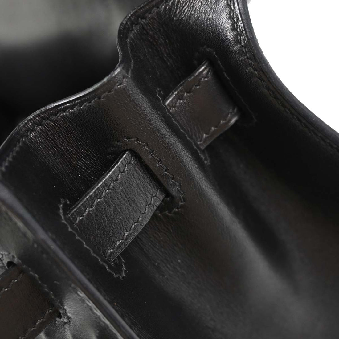 Hermès Kelly 32 Sellier in Pelle Nera Vintage