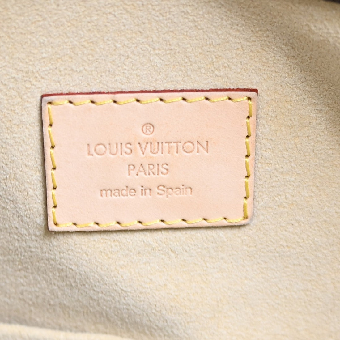Louis Vuitton Artsy MM in Tela Monogram Vintage