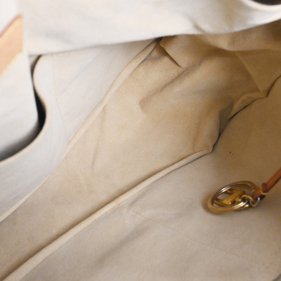 Louis Vuitton Artsy MM in Tela Monogram Marrone Vintage