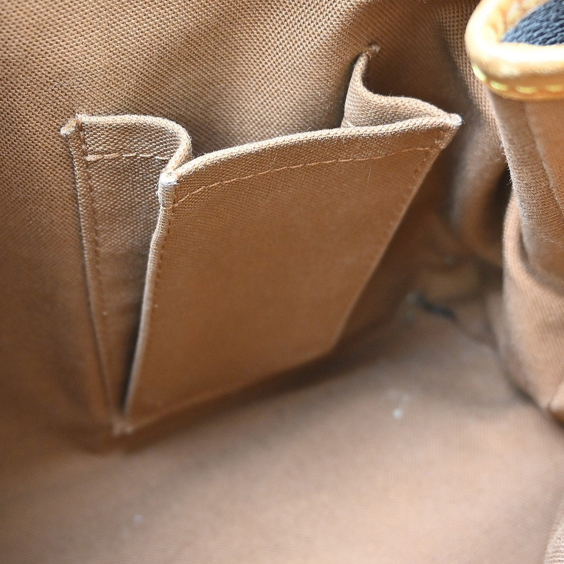 Louis Vuitton Batignolles Tote in Tela Monogram Vintage