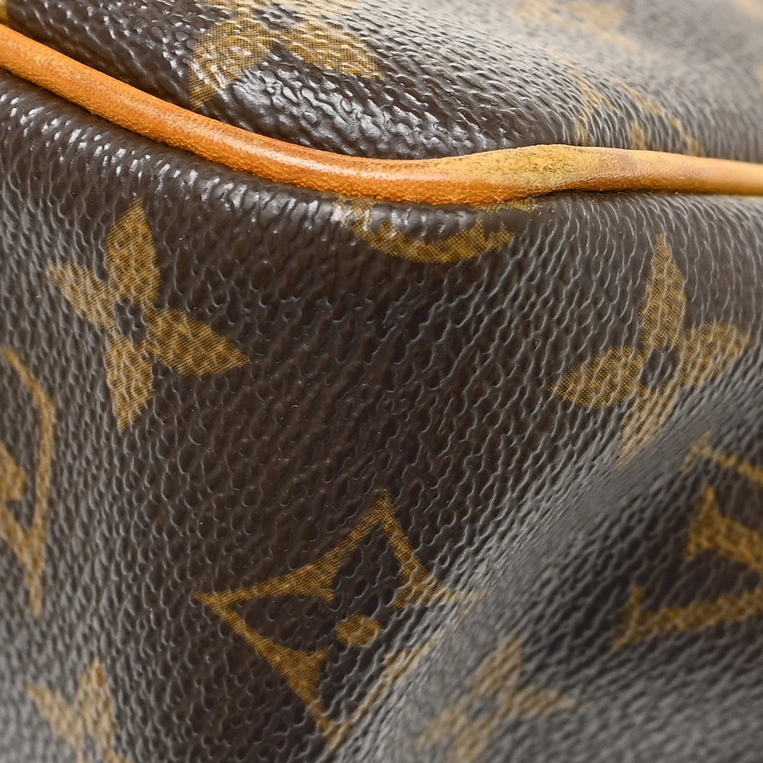 Louis Vuitton Batignolles Tote in Tela Monogram Vintage