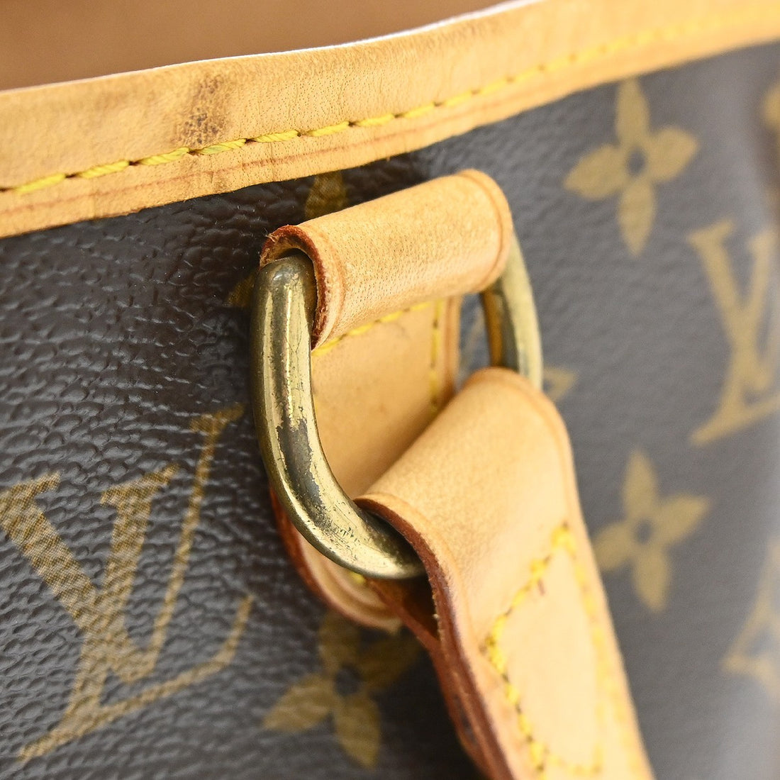 Louis Vuitton Batignolles Tote in Tela Monogram Vintage