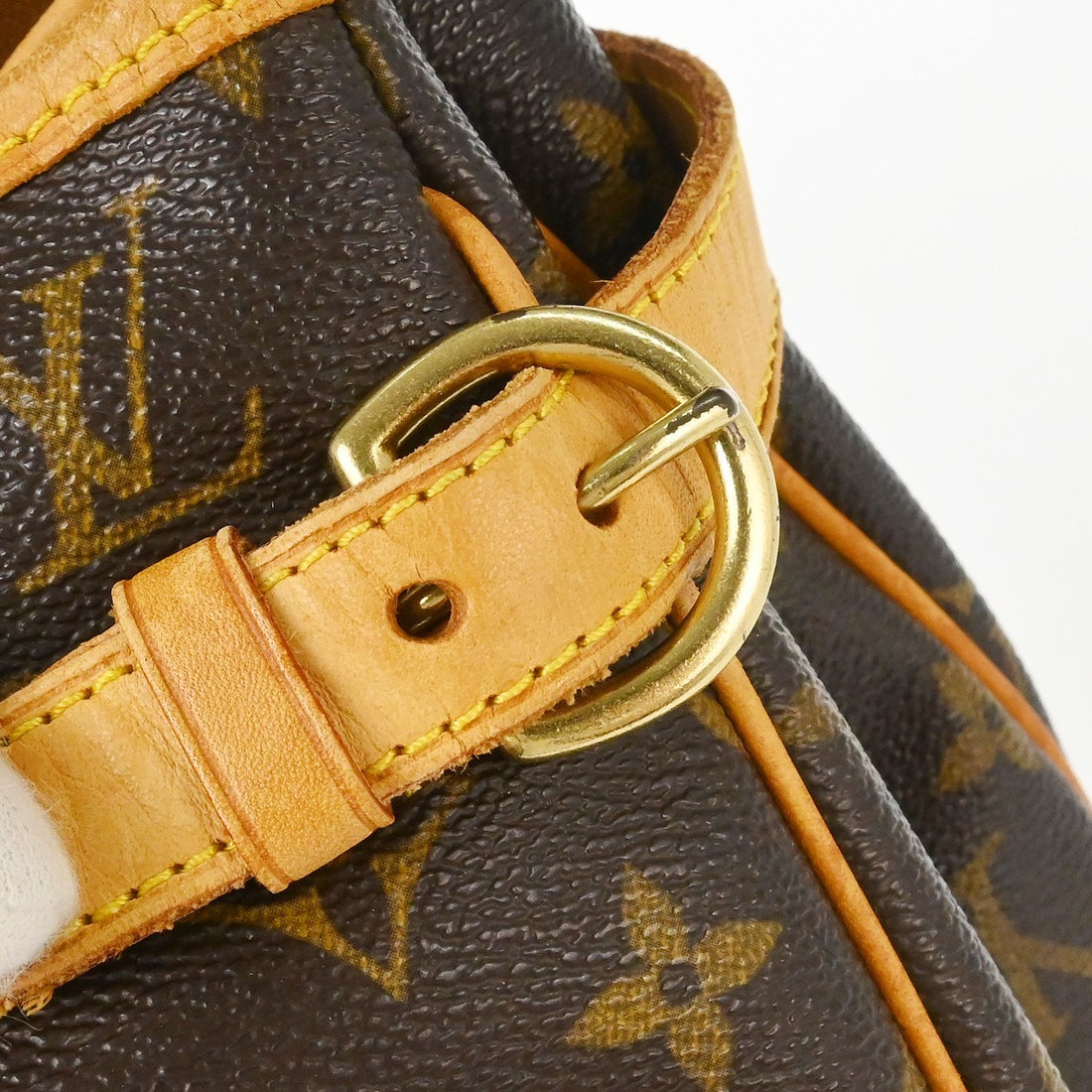 Louis Vuitton Batignolles Verticale in Tela Monogram Vintage