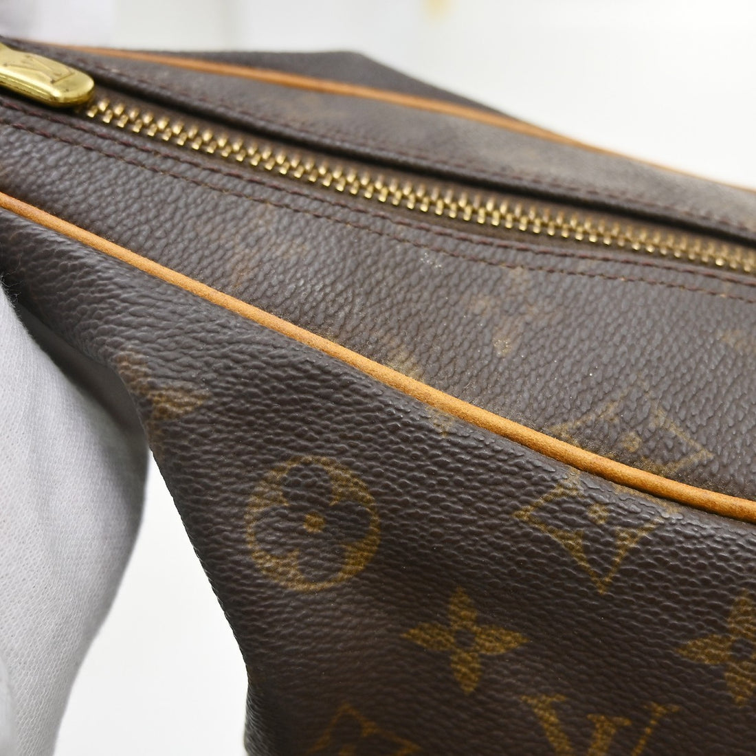 Louis Vuitton Boulogne 35 a Spalla in Tela Monogram Vintage