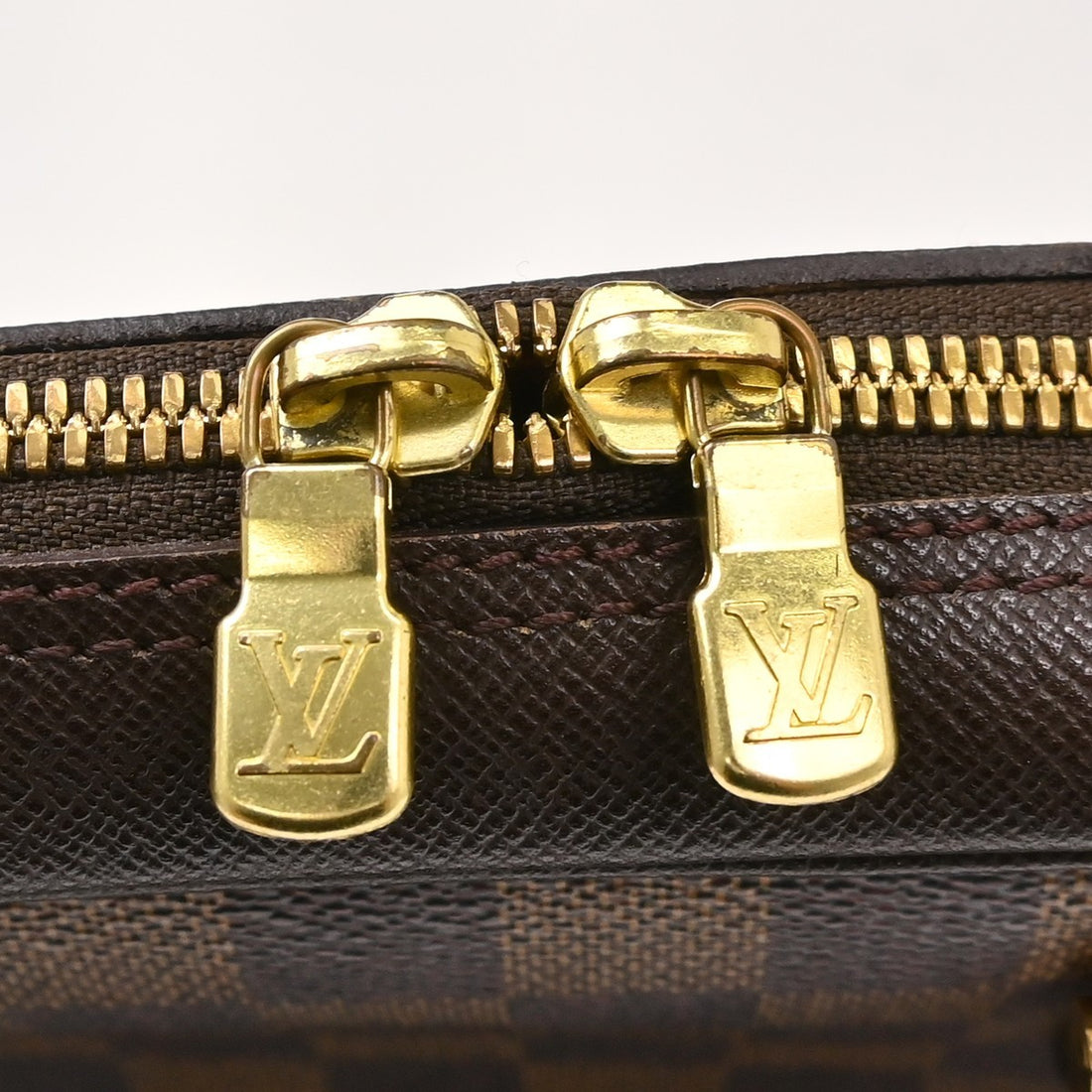 Louis Vuitton Brera in Tela Damier Ebène Marrone Vintage