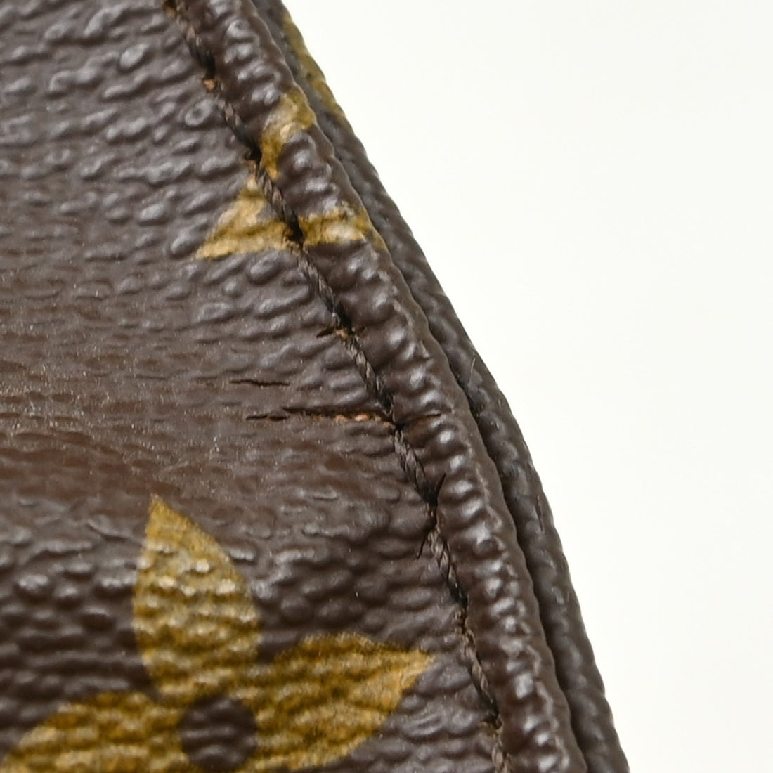 Louis Vuitton Cartouchière GM in Tela Monogram Vintage