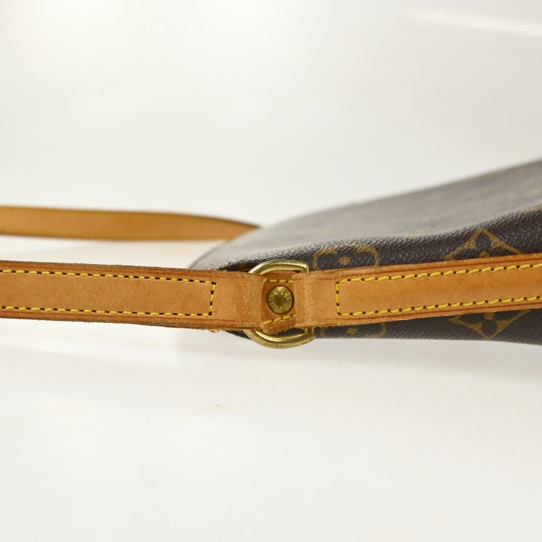 Louis Vuitton Drouot in Tela Monogram Vintage