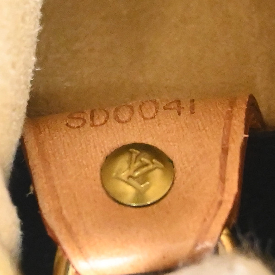 Louis Vuitton Looping GM in Tela Monogram Vintage