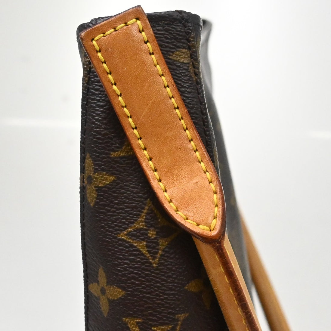 Louis Vuitton Looping GM in Tela Monogram Vintage