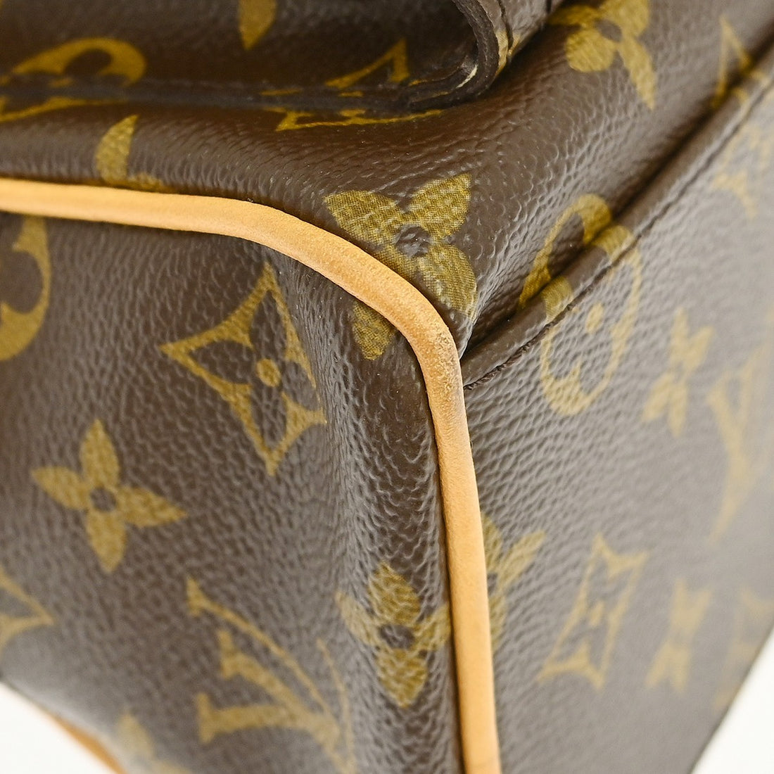 Louis Vuitton Manhattan PM in Tela Monogram Vintage