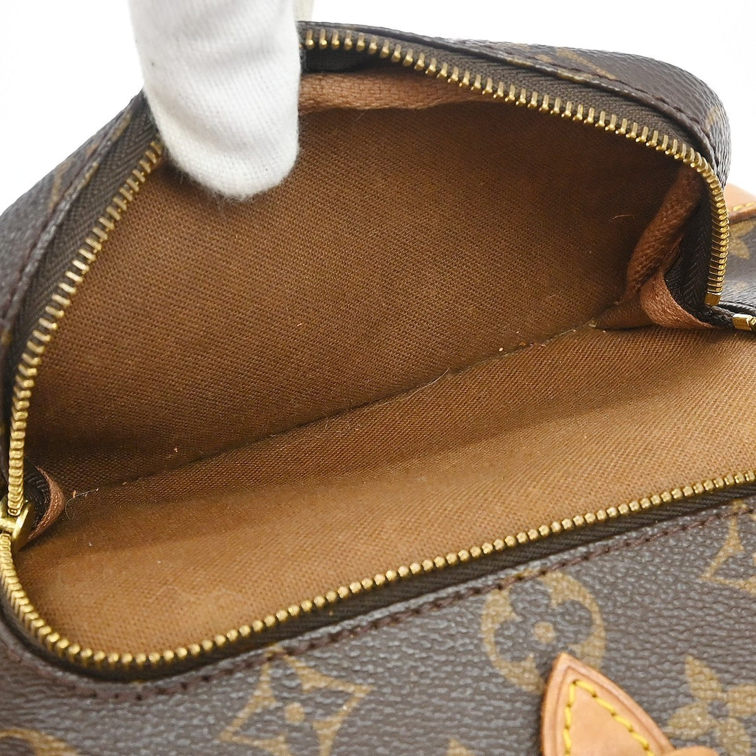 Louis Vuitton Montsouris MM in Tela Monogram Vintage
