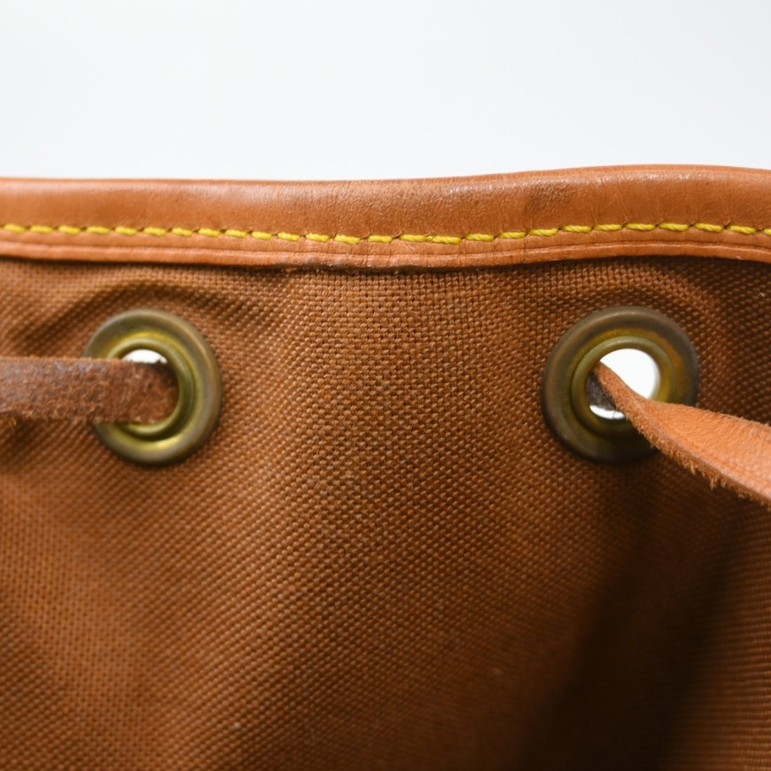 Zaino Louis Vuitton Montsouris MM in Tela Monogram Vintage