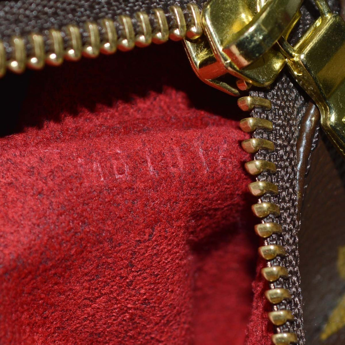 Louis Vuitton Multipli Cité in Tela Monogram Vintage