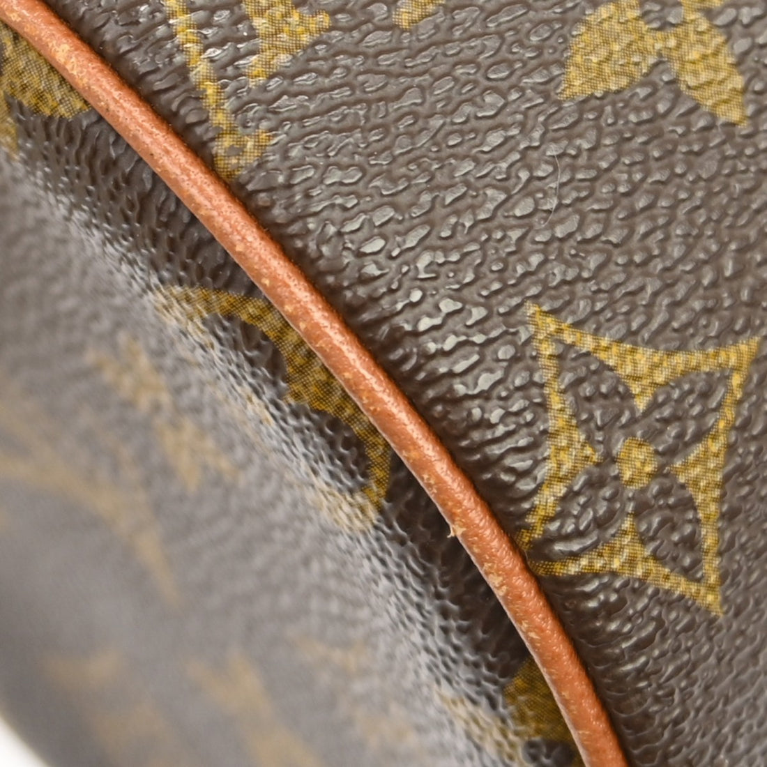 Louis Vuitton Papillon 26 in Tela Monogram Vintage