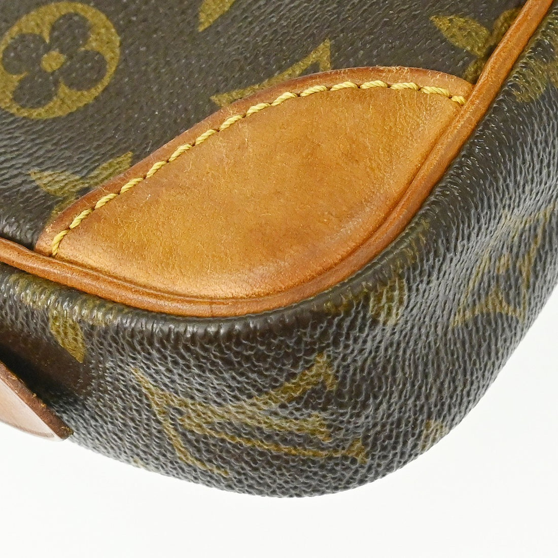 Louis Vuitton Pochette Marly Dragonne PM in Tela Monogram Marrone Vintage