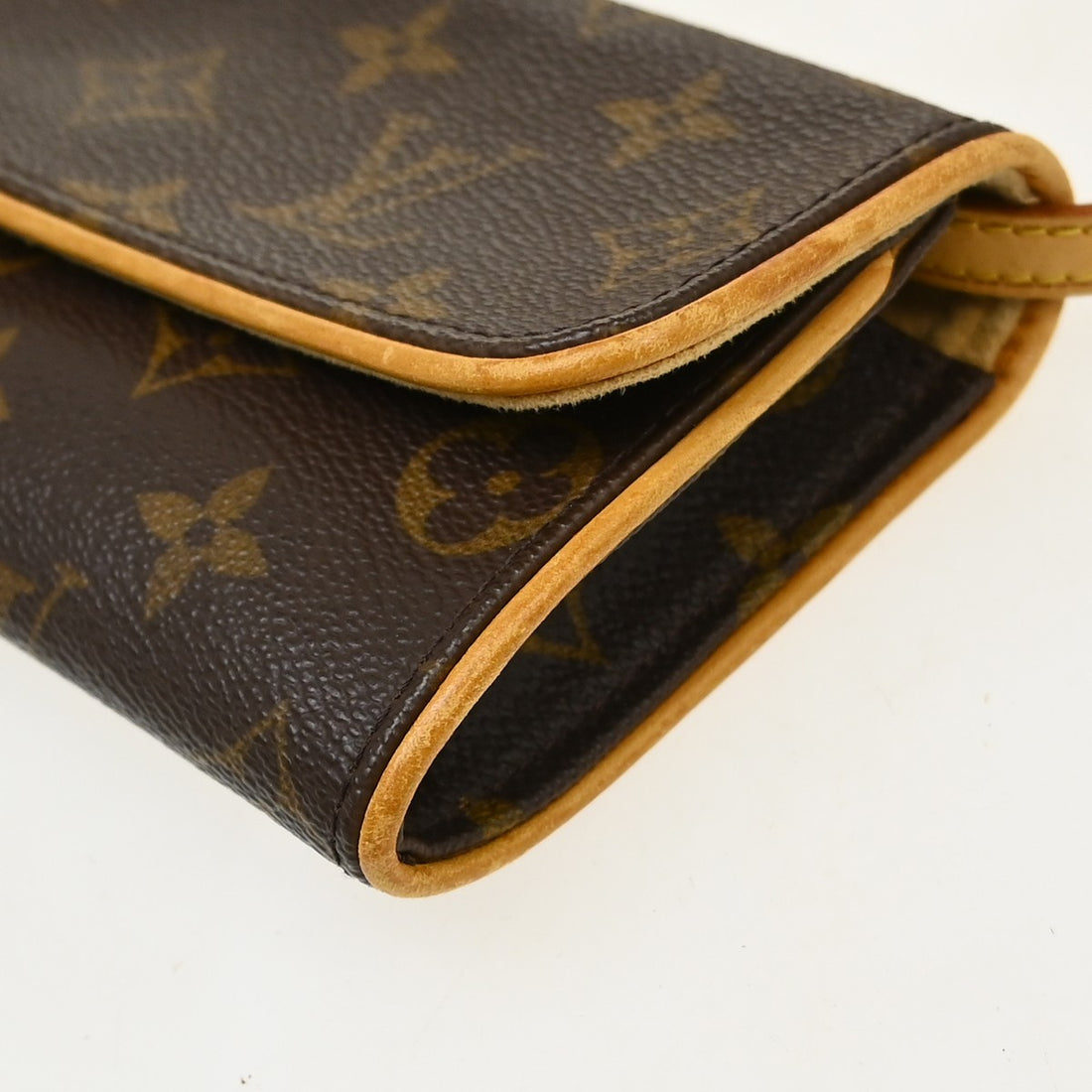 Louis Vuitton Pochette Twin PM in Tela Monogram Vintage