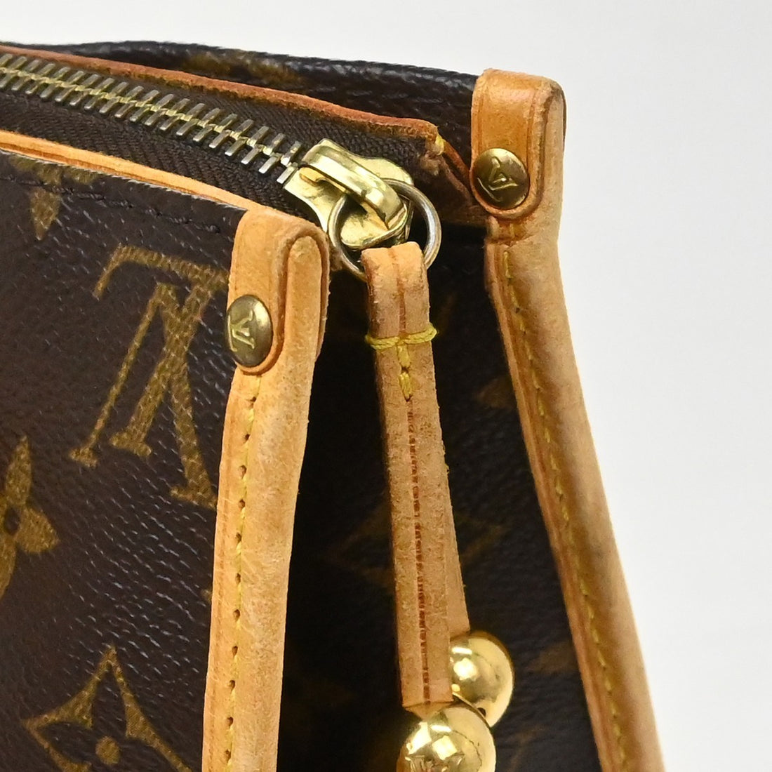 Louis Vuitton Popincourt Haut in Tela Monogram Vintage