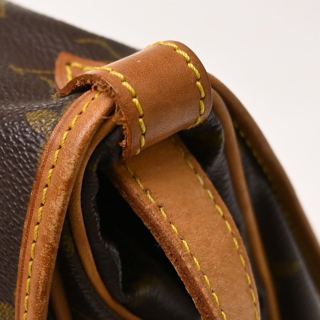 Louis Vuitton Saumur 30 a Tracolla in Tela Monogram Vintage