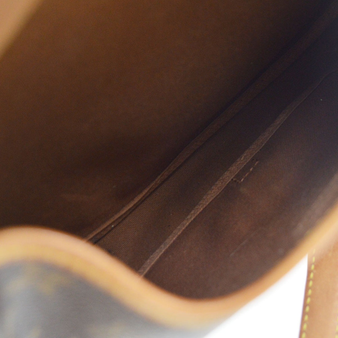 Louis Vuitton Saumur 30 in Tela Monogram Marrone Vintage