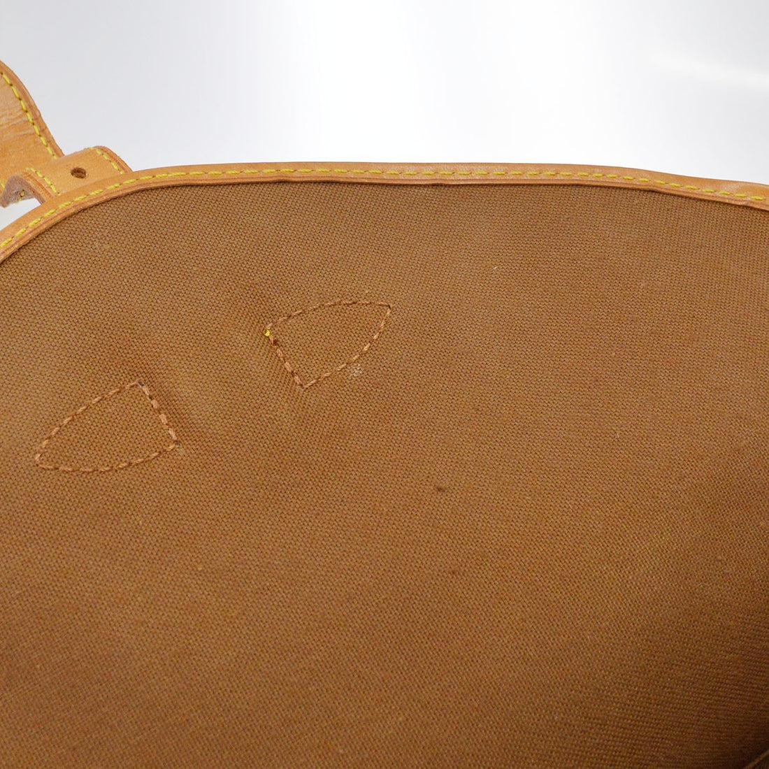 Louis Vuitton Monogram Saumur 30 Messenger Shoulder Bag Vintage
