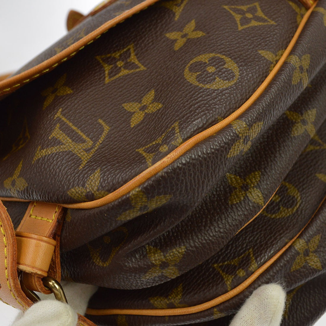 Louis Vuitton Monogram Saumur 30 Messenger Shoulder Bag Vintage