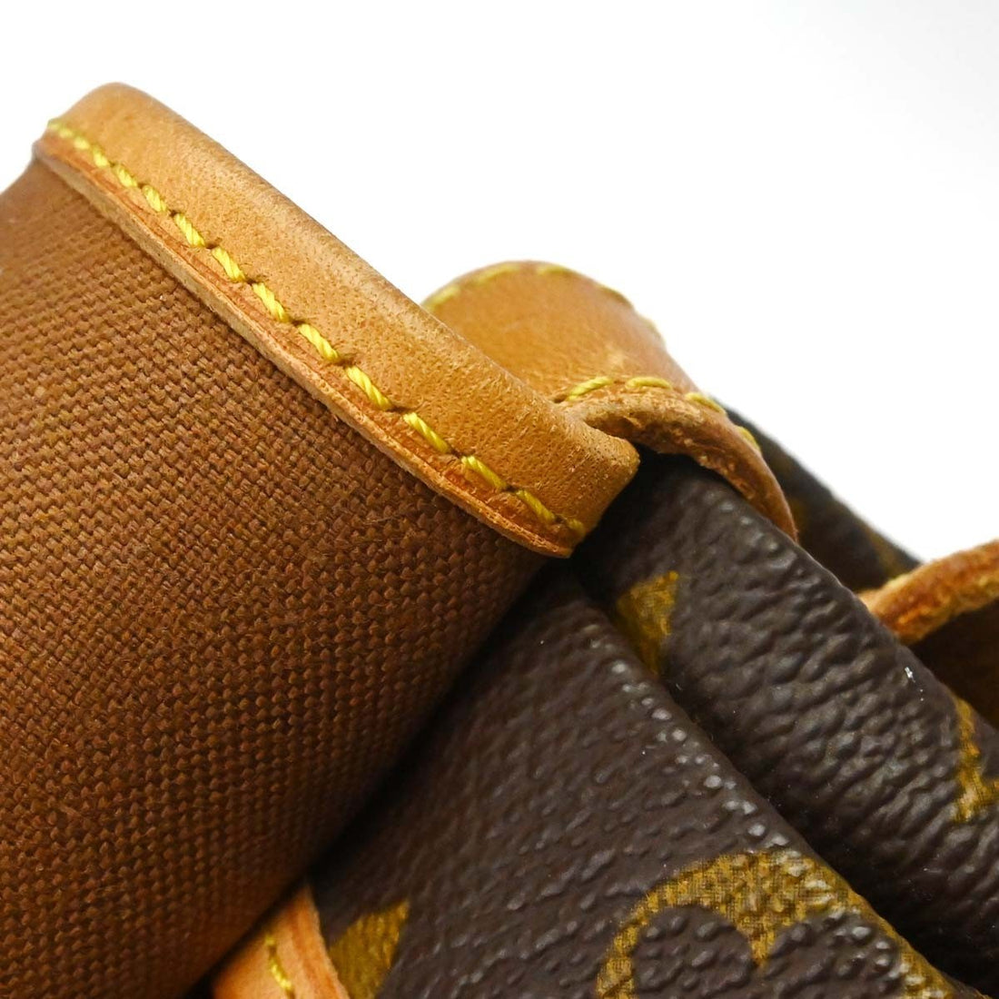 Louis Vuitton Saumur 35 in Tela Monogram Vintage