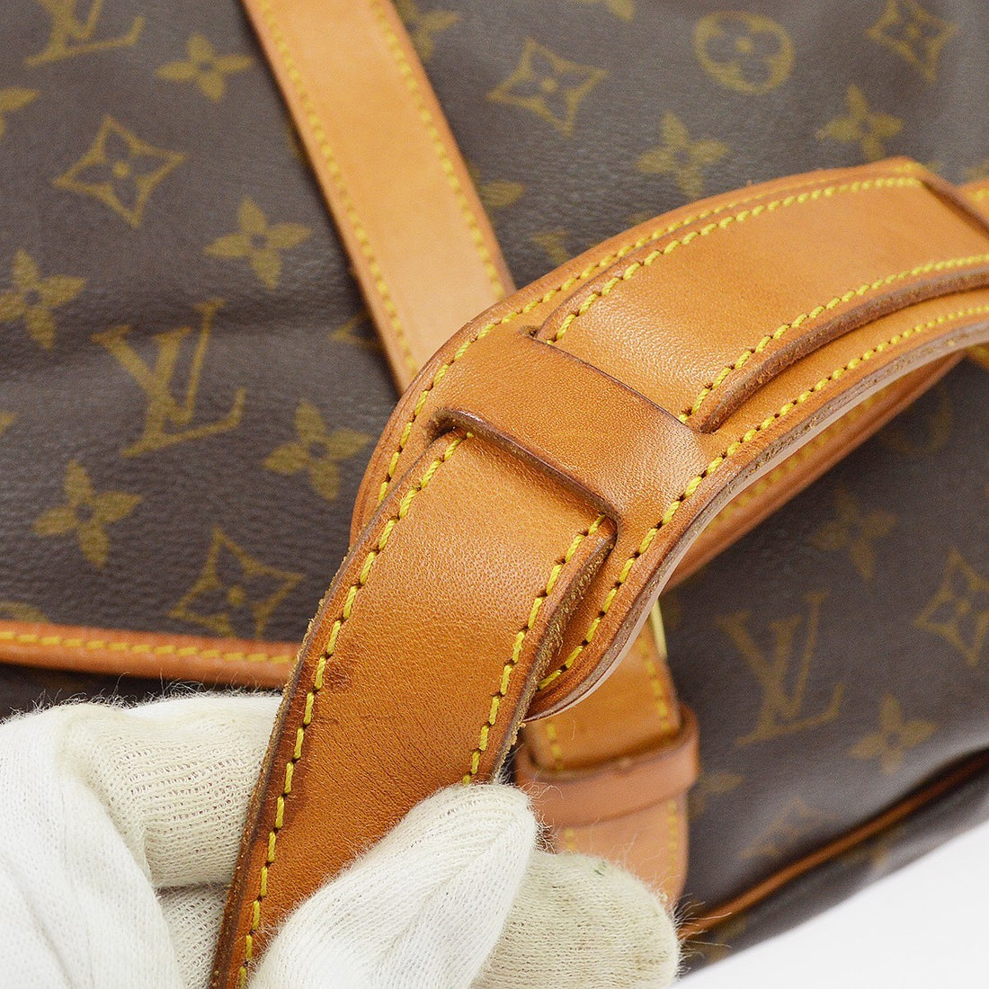 Louis Vuitton Saumur 35 in Tela Monogram Marrone Vintage