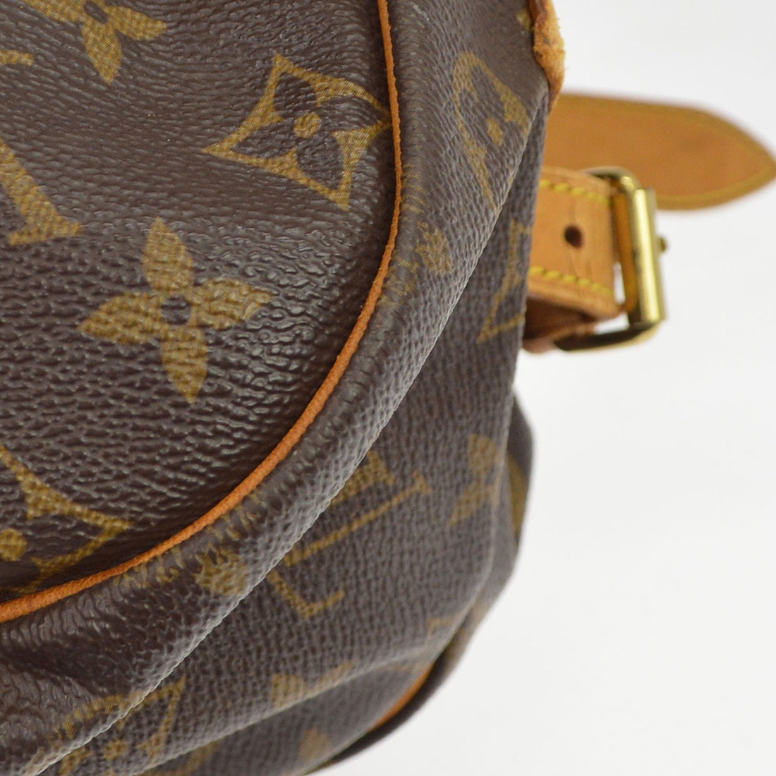 Louis Vuitton Saumur 35 in Tela Monogram Marrone Vintage