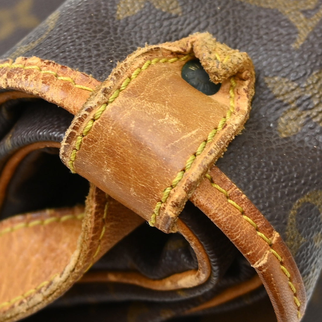 Louis Vuitton Saumur 35 in Tela Monogram Marrone Vintage