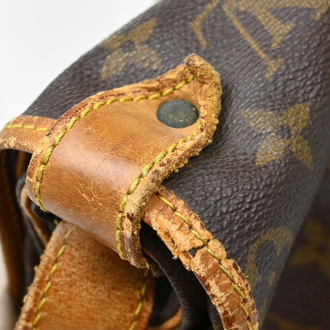 Louis Vuitton Saumur 35 in Tela Monogram Marrone Vintage