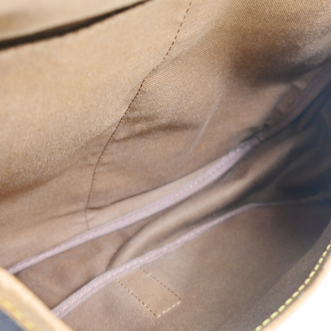 Louis Vuitton Saumur 35 in Tela Monogram Marrone Vintage