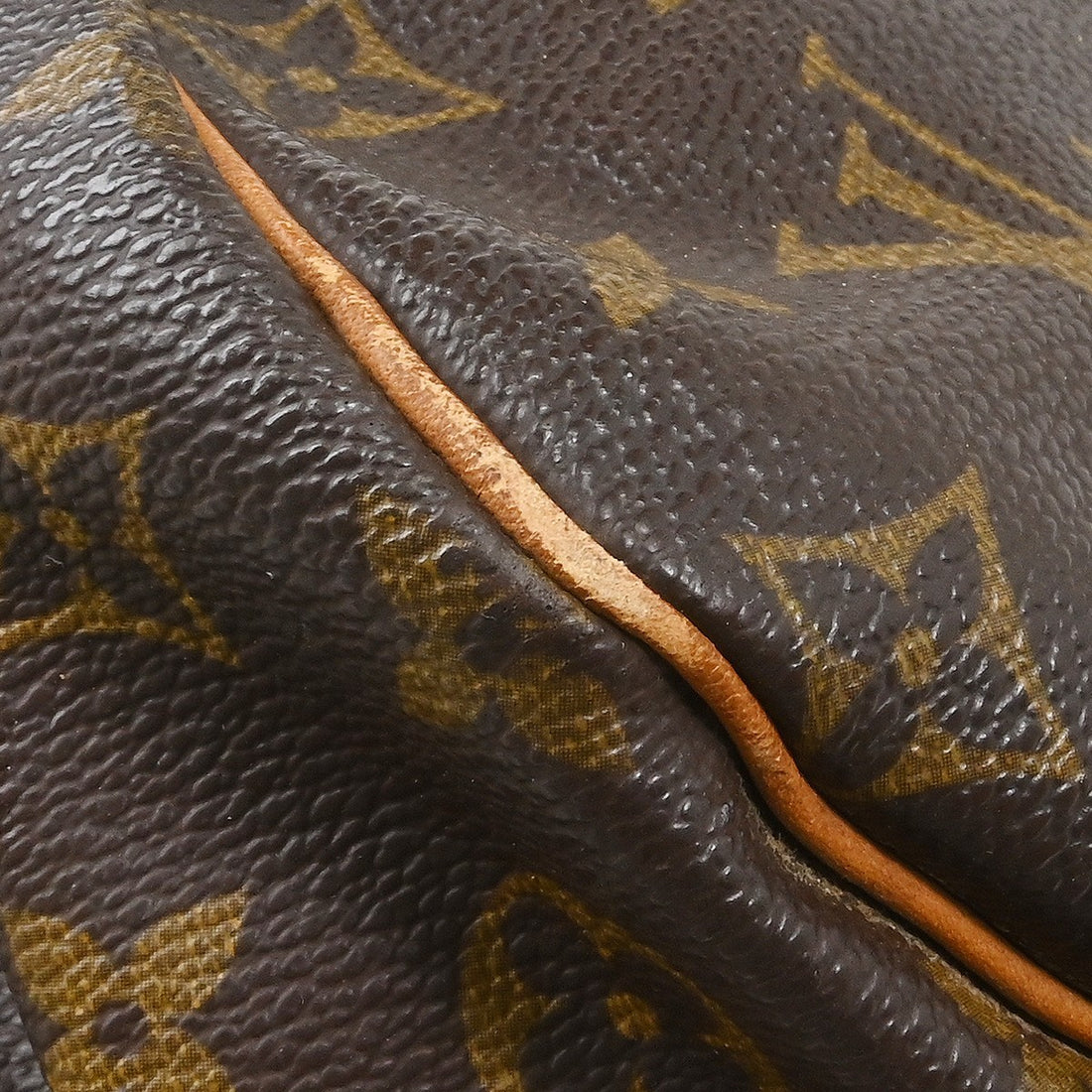 Louis Vuitton Saumur 35 in Tela Monogram Marrone Vintage