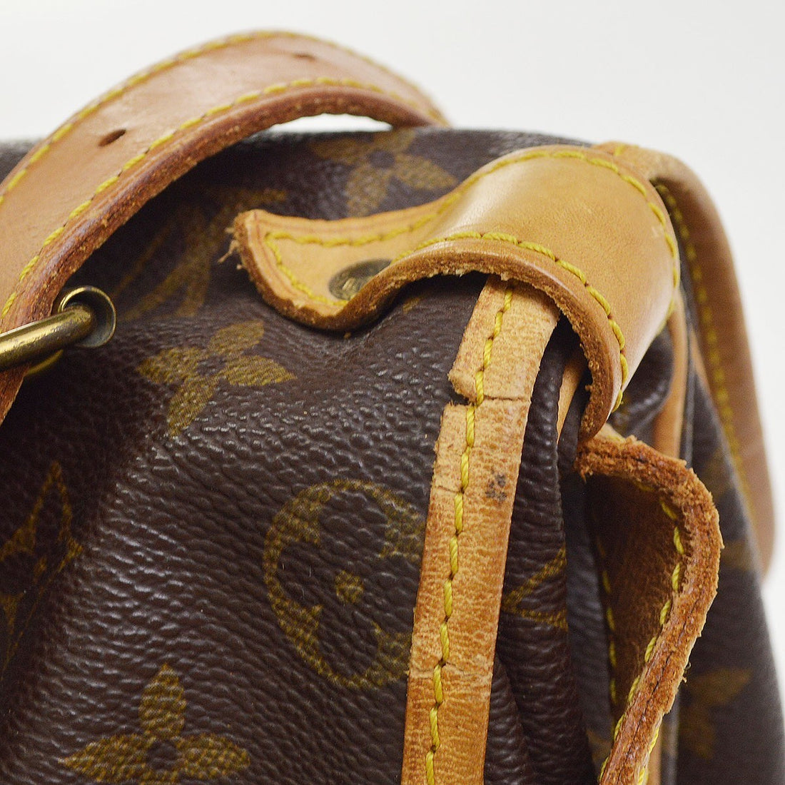 Louis Vuitton Saumur 35 in Tela Monogram Marrone Vintage