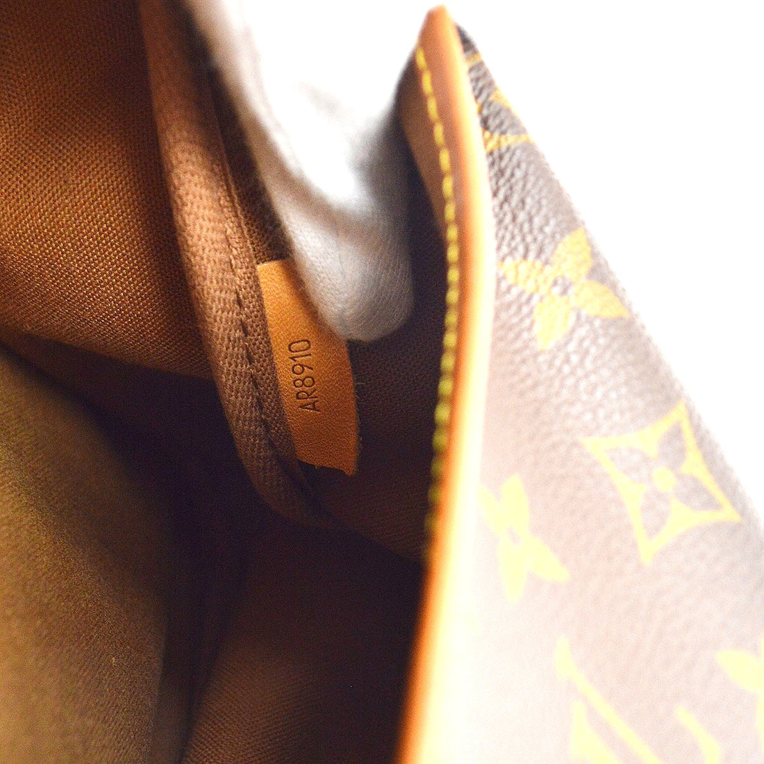 Louis Vuitton Monogram Saumur 35 Shoulder Bag Vintage