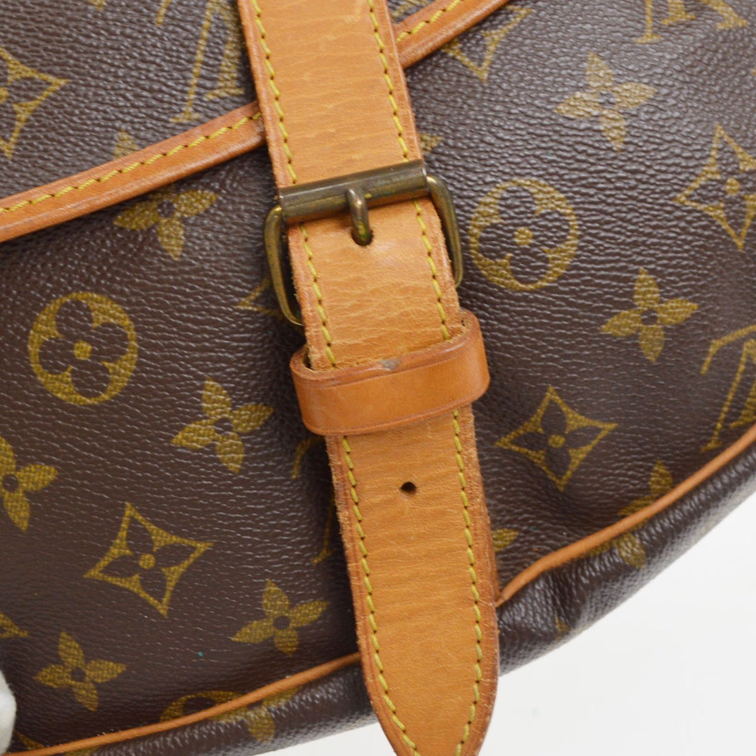 Louis Vuitton Saumur 43 in Tela Monogram Marrone Vintage