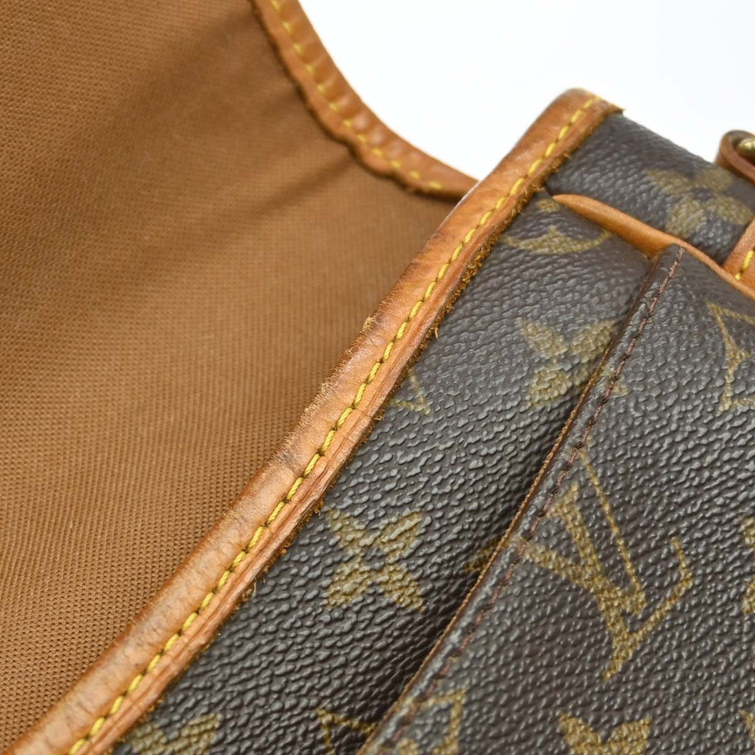 Louis Vuitton Sologne in Tela Monogram Vintage