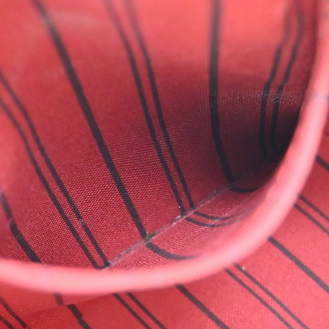 Louis Vuitton Speedy Bandoulière 25 in Pelle Empreinte Rossa Vintage
