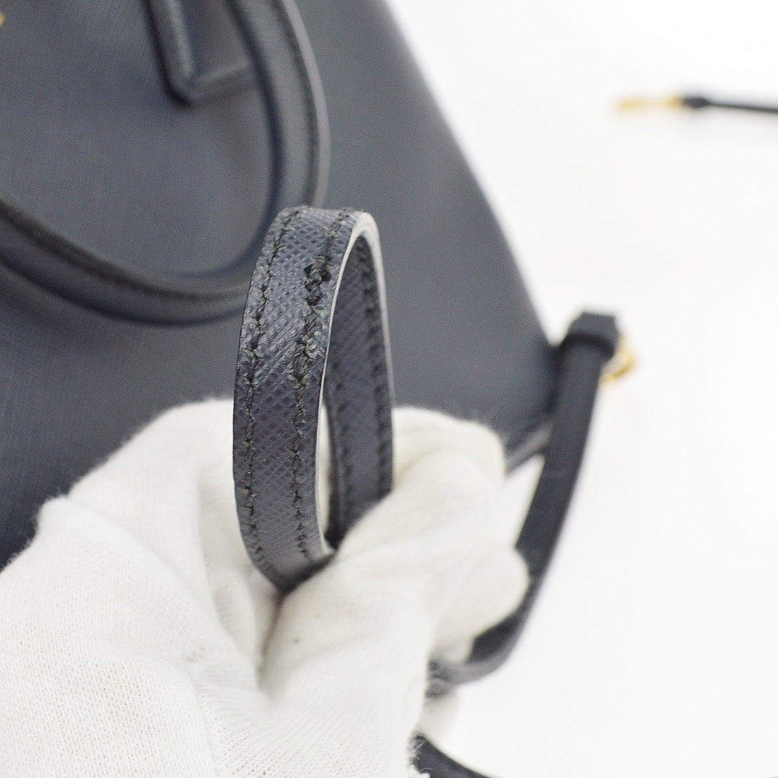 Prada Promenade in Pelle Blu Navy Vintage