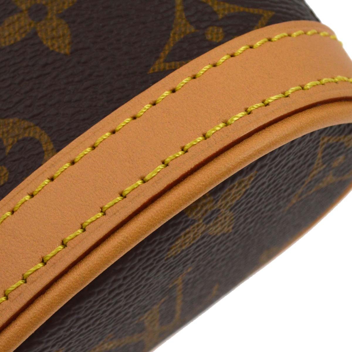 Louis Vuitton Monogram Fold Me Pouch Shoulder Bag Vintage (VI230)