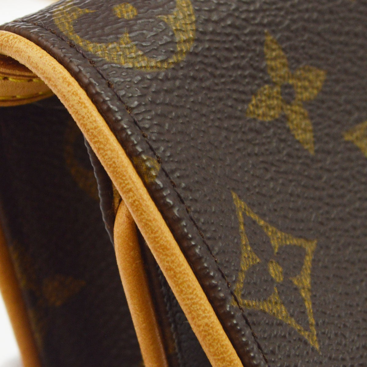 Louis Vuitton Pochette Twin PM Shoulder Bag